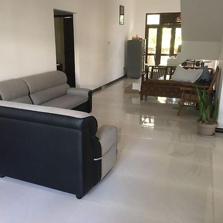 Bosadi Homestay 卡图纳耶克 外观 照片