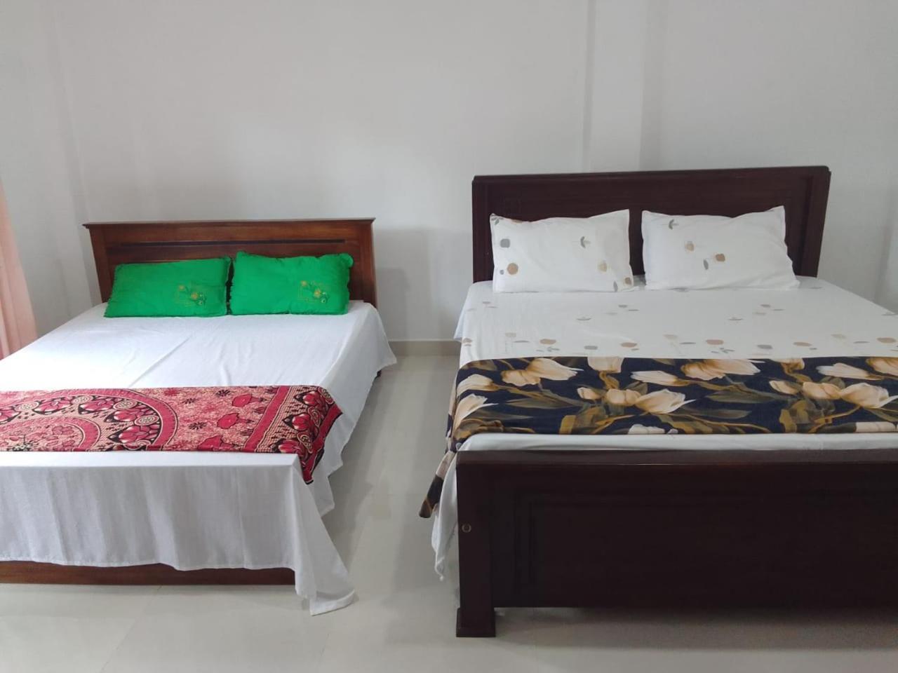 Bosadi Homestay 卡图纳耶克 外观 照片